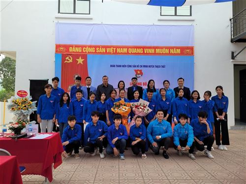 Lễ Công Bố đoàn TNCS Hồ Chí Minh Trường Trung Cấp Công Nghệ và Du Lịch Hà Nội