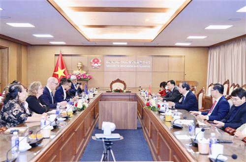 Kí Hiệp định tài chính Dự án “Chương trình hợp tác Việt Nam – EU về giáo dục nghề nghiệp”