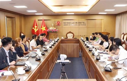 Thứ trưởng Nguyễn Thị Kim Chi làm việc với Tổ chức Đối tác toàn cầu về giáo dục (GPE)